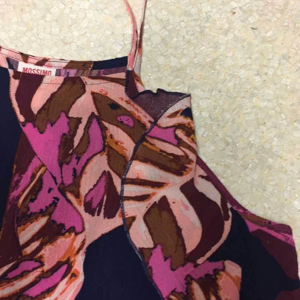 Mossimo Ruffle Tank Split back. Bright/Bold Print - Picture 5 of 7